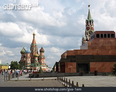 
                Roter Platz, Basilius-kathedrale, Lenin-mausoleum                   