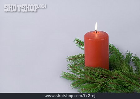 
                Weihnachten, Kerze, Tannenzweig, Weihnachtsdekoration                   