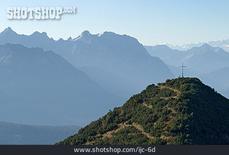 
                Alpen, Gipfelkreuz                   