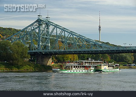
                Dresden, Loschwitzer Brücke, Blasewitz                   