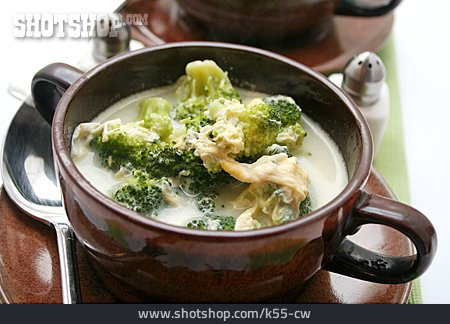 
                Suppe, Gemüseeintopf, Broccolisuppe                   