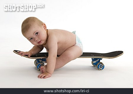 
                Baby, Skateboard                   