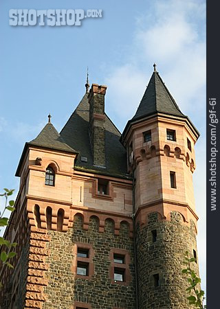 
                Nibelungenturm                   