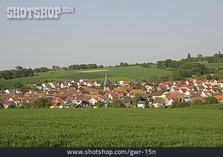 
                Dorf, Kleinstadt                   