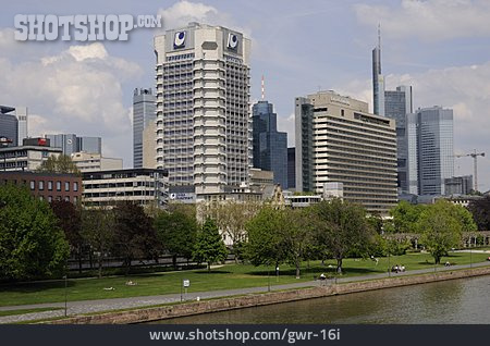 
                Bürogebäude, Frankfurt Am Main                   