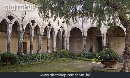 
                Säulengang, Kloster                   