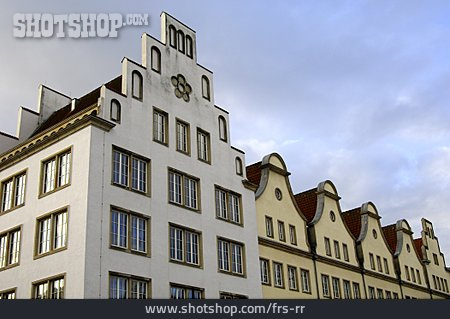 
                Rostock, Hausfassade                   