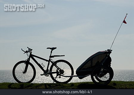 
                Silhouette, Fahrradtour, Fahrradausflug, Fahrradtourismus                   