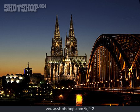 
                Köln, Kölner Dom, Hohenzollernbrücke                   