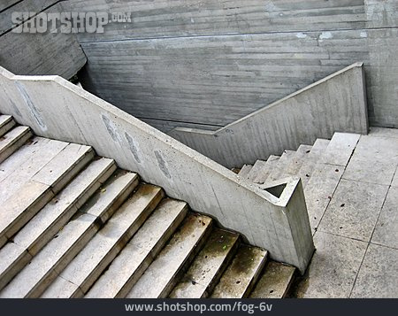 
                Treppe, Beton                   