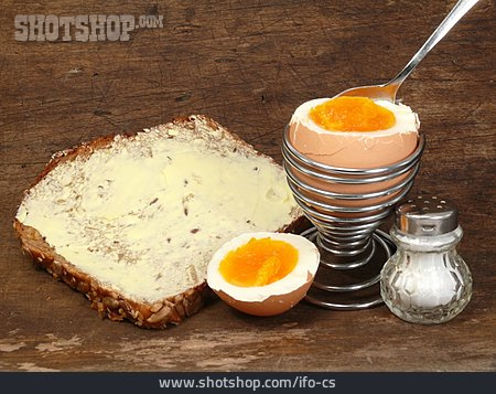 
                Frühstück, Frühstücksei, Butterbrot                   