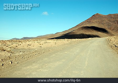 
                Spanien, Straße, Hügel, Fuerteventura                   
