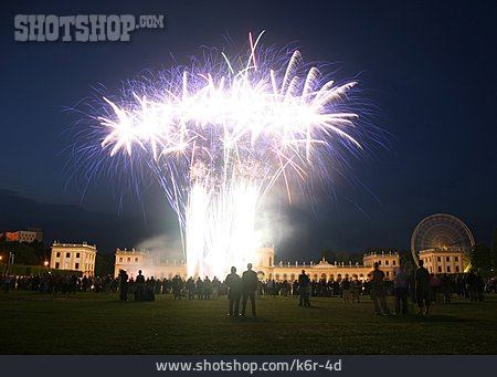 
                Feuerwerk, Kassel, Karlsaue                   
