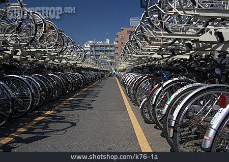 
                Fahrradständer, Fahrradparkplatz                   