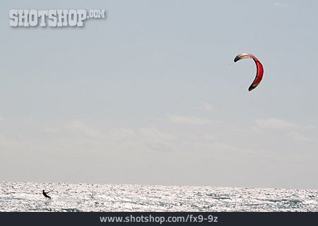 
                Wassersport, Surfen, Kitesurfen, Kitesurfer                   