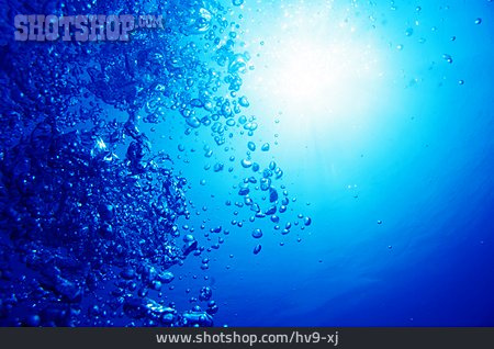 
                Unterwasser, Luftblasen, Blubbern, Nur Wasser                   