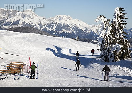 
                Wintersport, Skifahrer, Skipiste                   