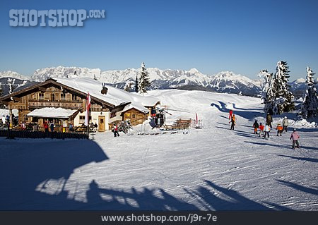 
                Berghütte, Wintersport, Almhütte, Bergstation                   
