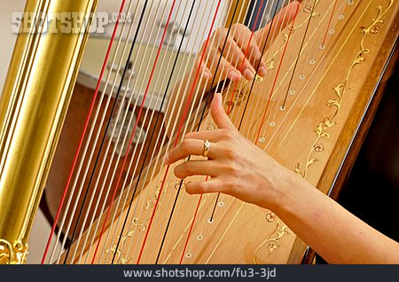 
                Harfe, Harfenspiel, Saiteninstrument                   