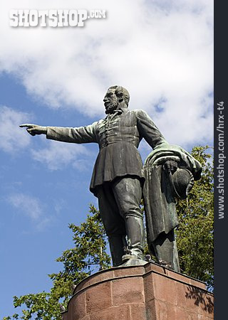 
                Lajos Kossuth                   