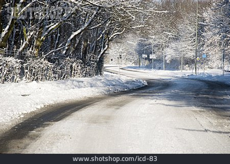 
                Winter, Verschneit, Landstraße                   