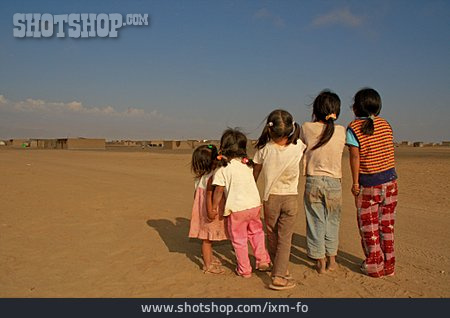 
                Mädchen, Freundschaft, Peru                   