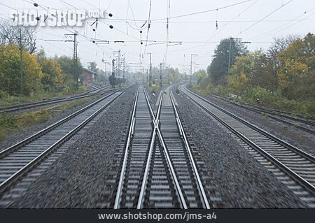 
                Schienenverkehr, Schienennetz, Eisenbahnschiene, Bahnstrecke                   