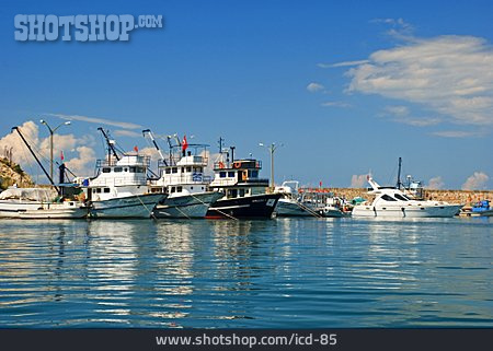 
                Yachthafen, Motoryacht, Amasra                   