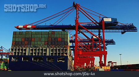 
                Containerschiff, Containerhafen, Containerterminal                   
