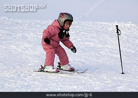
                Mädchen, Wintersport, Skifahren                   