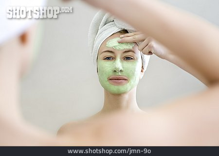 
                Frau, Hautpflege, Gesichtsmaske                   