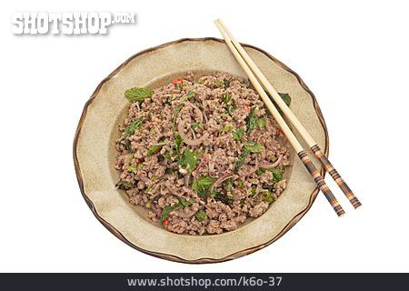 
                Asiatische Küche, Hackfleischsalat                   