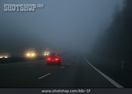
                Autobahn, Nebel, Sichtverhältnisse                   