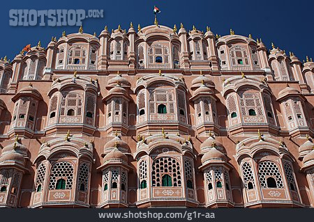 
                Jaipur, Hawa Mahal                   