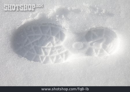 
                Schnee, Fußspur, Fußstapfen                   
