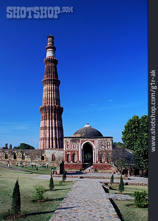 
                Indien, Minarett, Qutb Minar                   