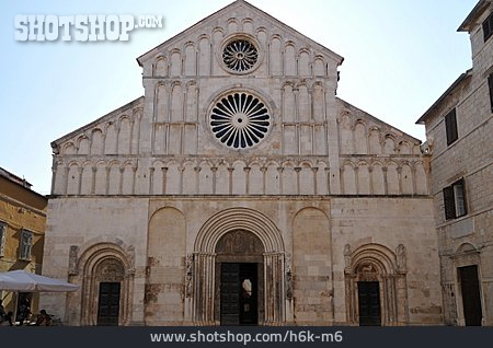 
                Kroatien, Zadar, Kirche Sv. Donat                   