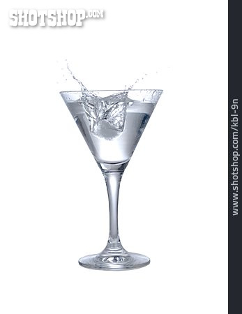 
                Glas, Eiswürfel, Wasserglas                   