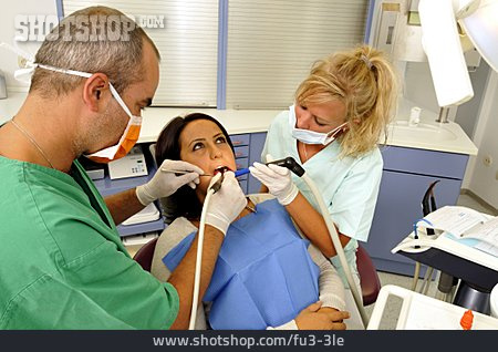 
                Zahnarzt, Zahnarztbesuch, Zahnarztbehandlung                   