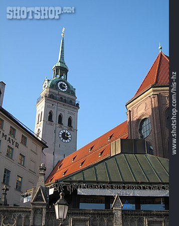 
                München, Viktualienmarkt, St. Peter, Alter Peter                   