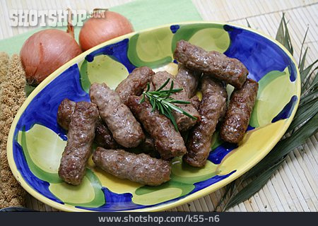 
                Cevapcici                   