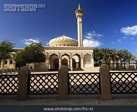 
                Moschee                   