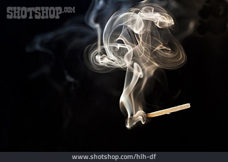
                Streichholz, Rauch, Verbrannt                   