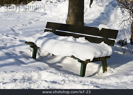 
                Winter, Verschneit, Parkbank                   
