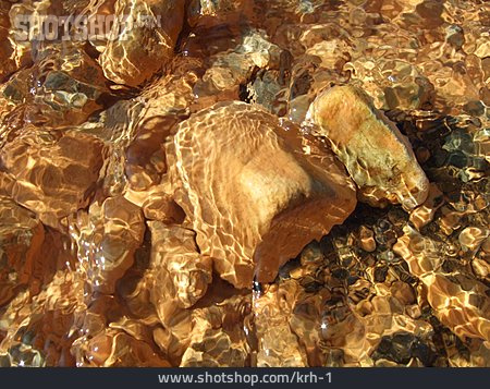 
                Wasser, Stein                   