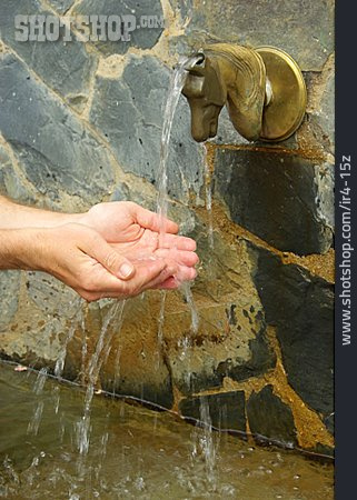 
                Hände, Waschen, Brunnen                   