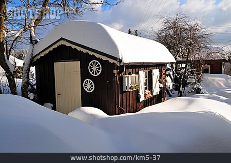 
                Winter, Verschneit, Ferienhaus, Gartenhaus                   