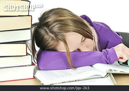 
                Müdigkeit, Schlafen, Schülerin                   