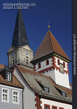 
                Kirchturm, Altes Rathaus, St. Bartholomäus-kirche                   