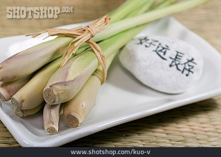 
                Asiatische Küche, Gewürzpflanze, Zitronengras                   